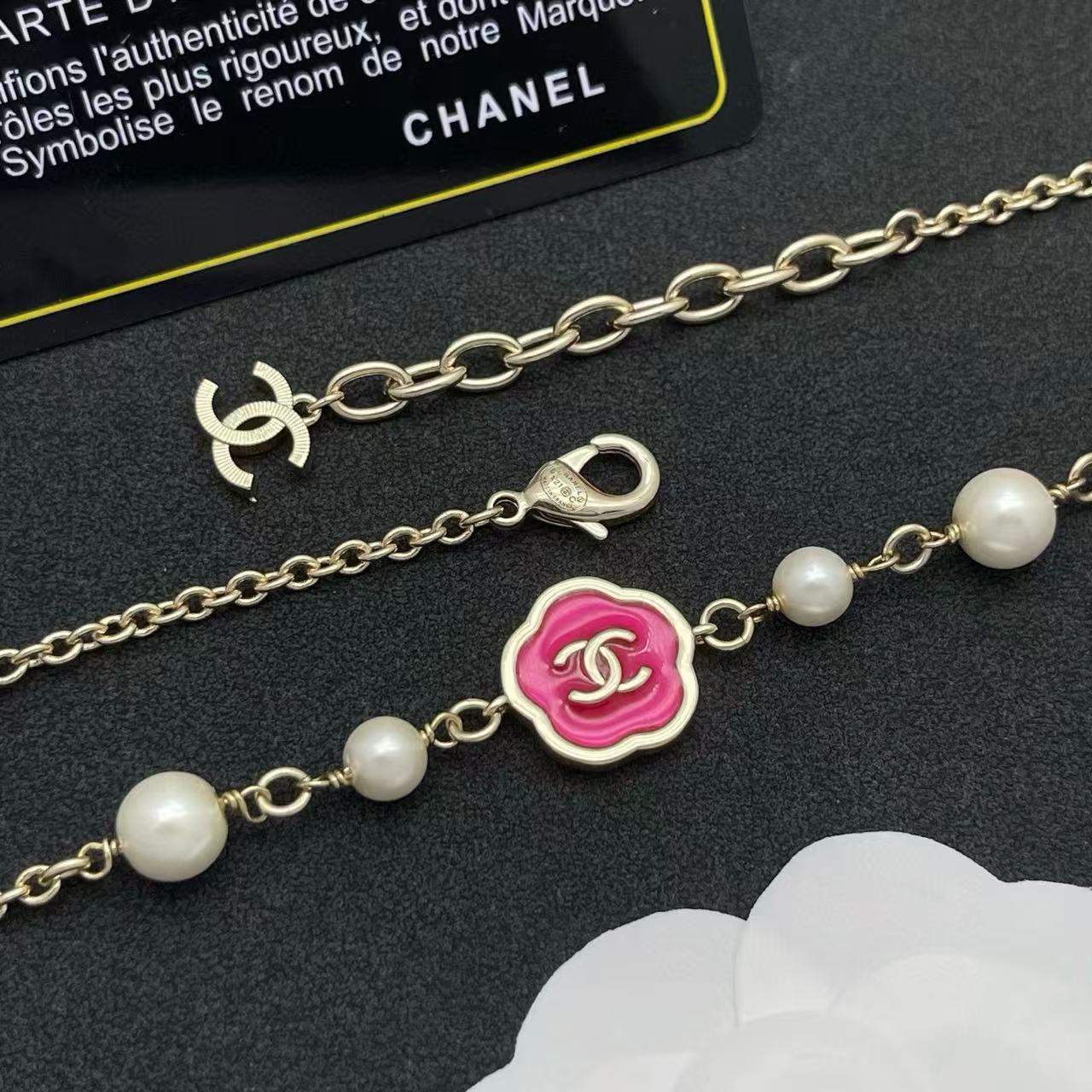 CHANE1 ピンク ダブルC パールネックレス【50%割引+送料無料】