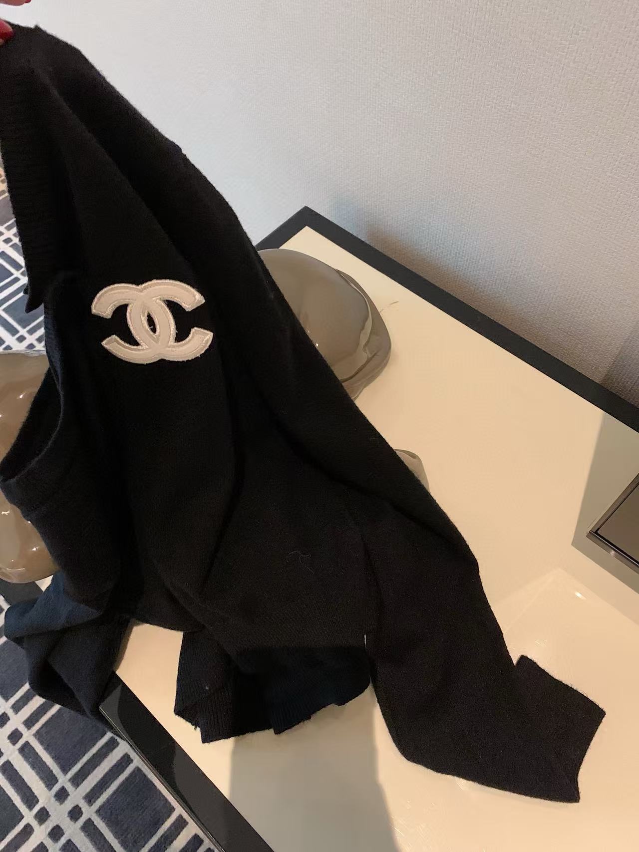 CHANE1 ダブルC ウールカーディガン＋ワンピース ツーピースセット【50％割引+送料無料】