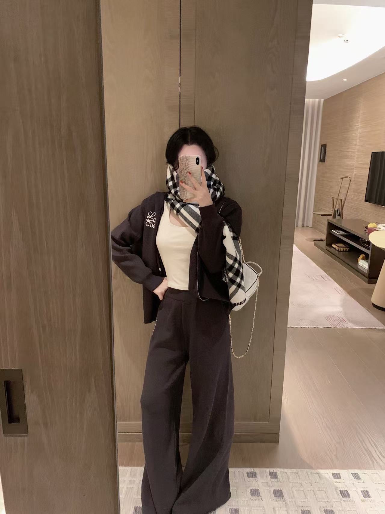 L0WEW 刺繍ロゴニットセット【50％割引+送料無料】