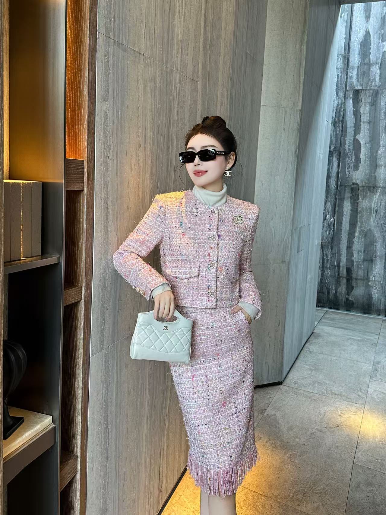 CHANE1 高品質ダブルCジャケット+スカート ツーピースセット【50％割引+送料無料】