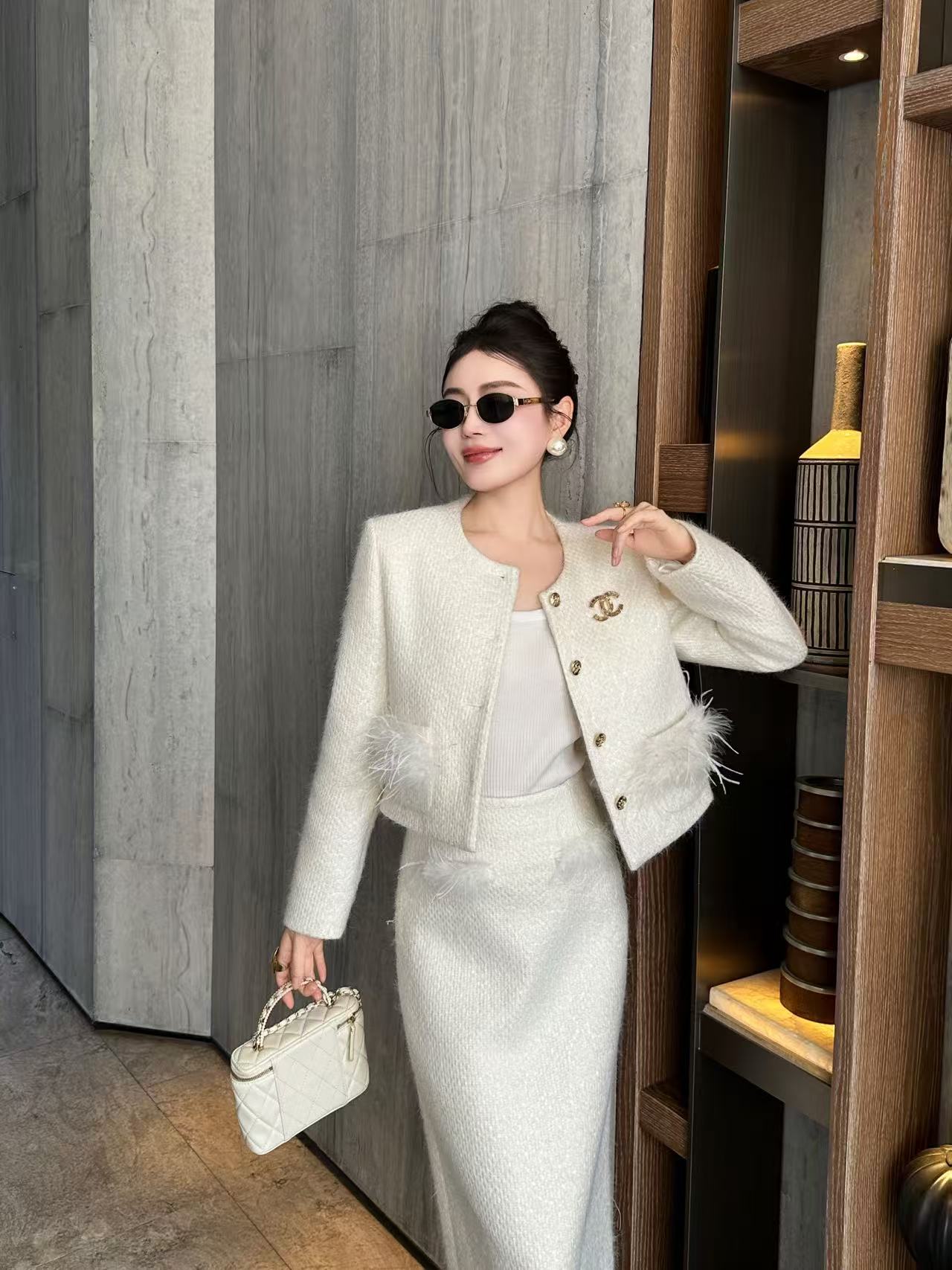 CHANE1 上質シンプルジャケット+スカート2点セット【50％割引+送料無料】