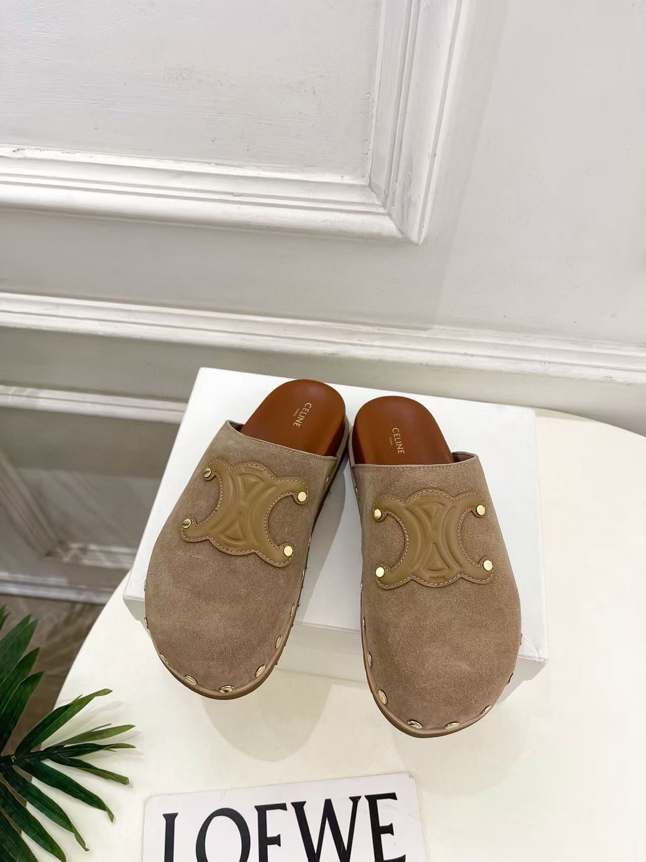 CEL1NE 高品質 凱旋門 厚底スリッパ【50%割引+送料無料】