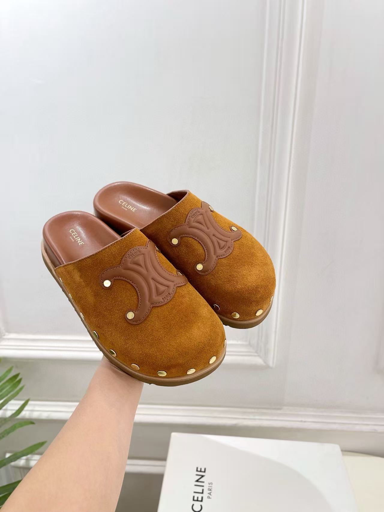 CEL1NE 高品質 凱旋門 厚底スリッパ【50%割引+送料無料】