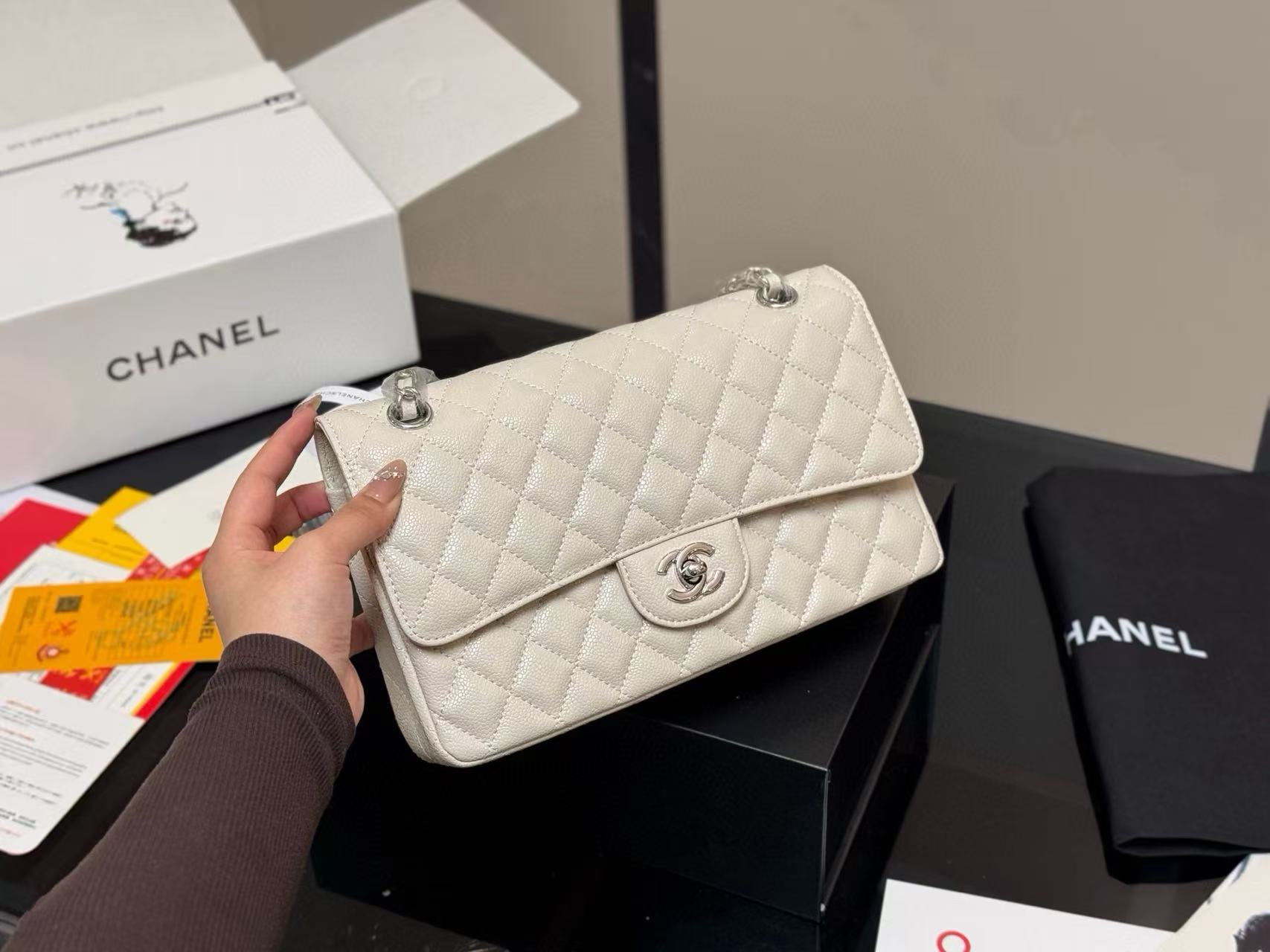 CHANE1CF キャビアチェーンショルダー/クロスボディバッグ【50％割引+送料無料】