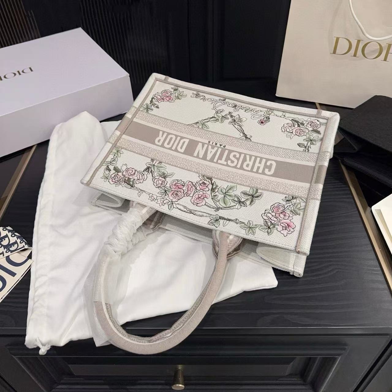 DIOR 刺繍 ピオニー トートバッグ【50%割引+送料無料】