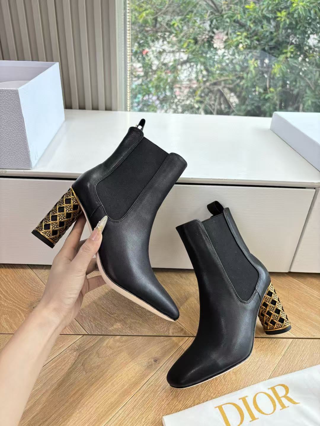 DIOR 高品質牛革ハイヒールアンクルブーツ【50%割引+送料無料】