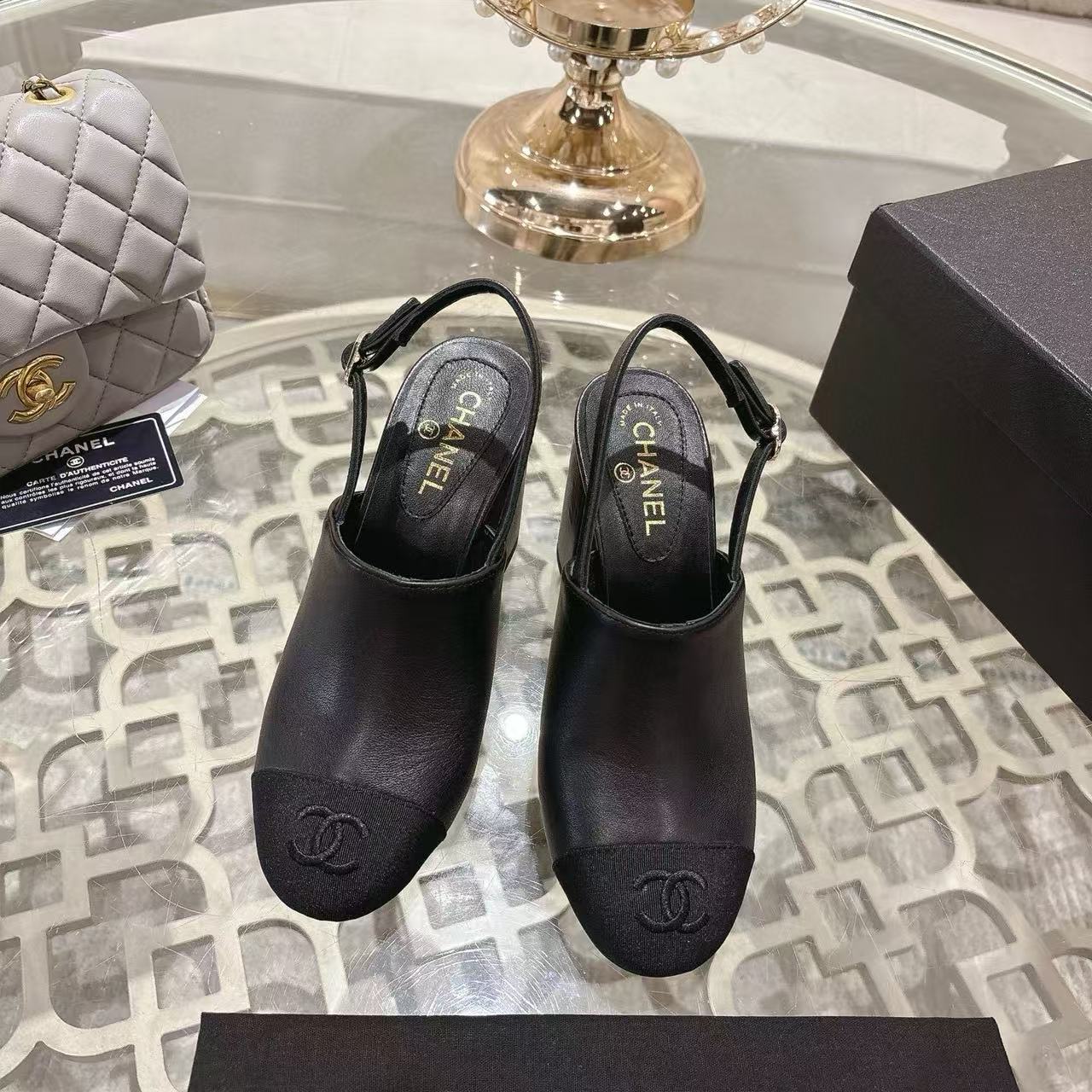 CHANE1 高品質ダブルCハイヒール【50%割引+送料無料】