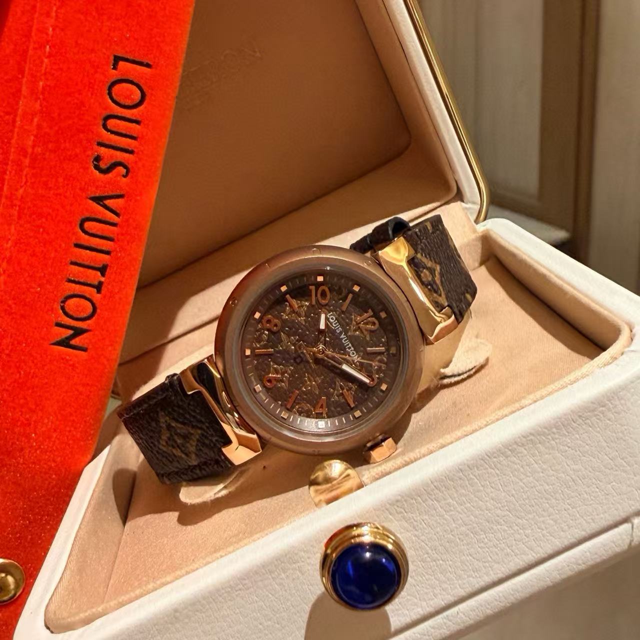 LVモノグラムレザーストラップレディース腕時計【50%割引+送料無料】