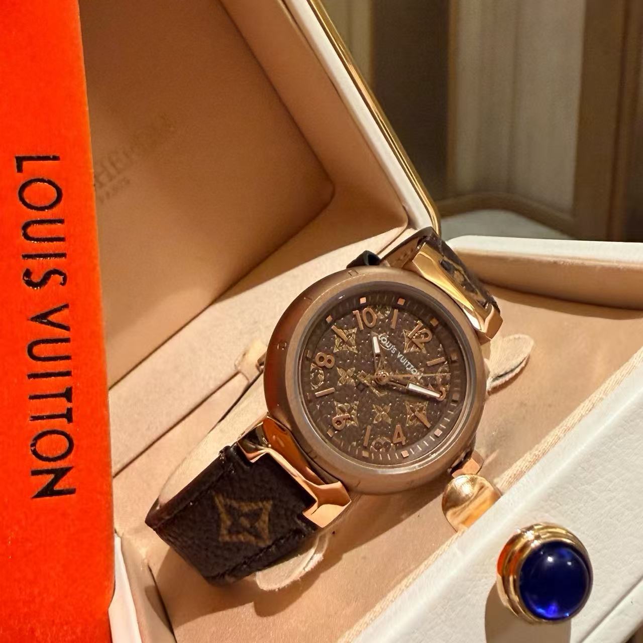 LVモノグラムレザーストラップレディース腕時計【50％割引+送料無料】