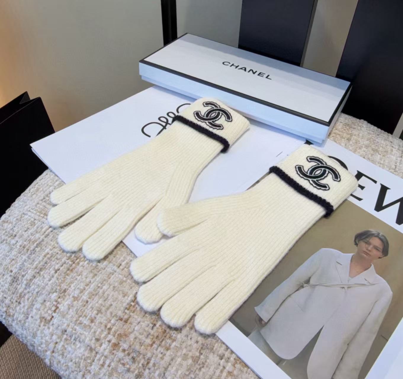 CHANE1 ダブルC ウールグローブ【50%割引+送料無料】