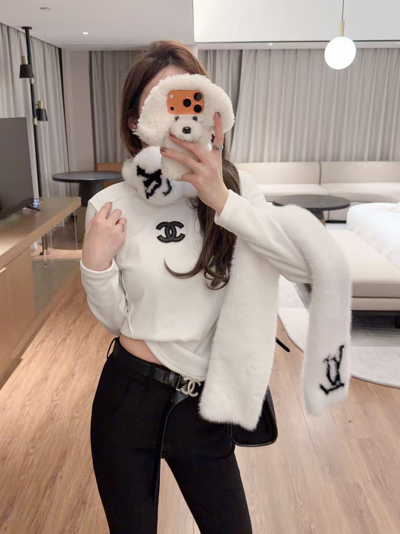 LVクローバーイヤーマフ+スカーフ ツーピースセット【50%割引+送料無料】