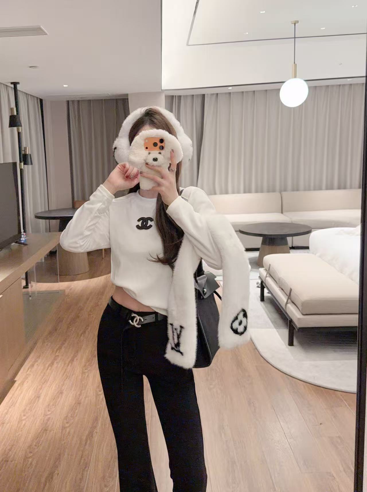 LVクローバーイヤーマフ+スカーフ ツーピースセット【50%割引+送料無料】