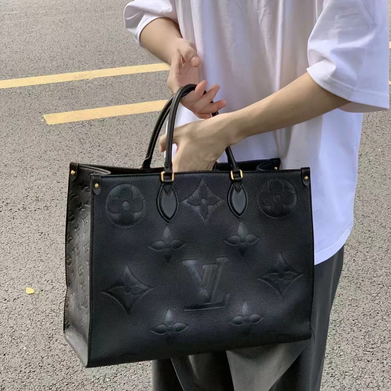 LV Onthegoジャングルトートバッグ【50％割引+送料無料】
