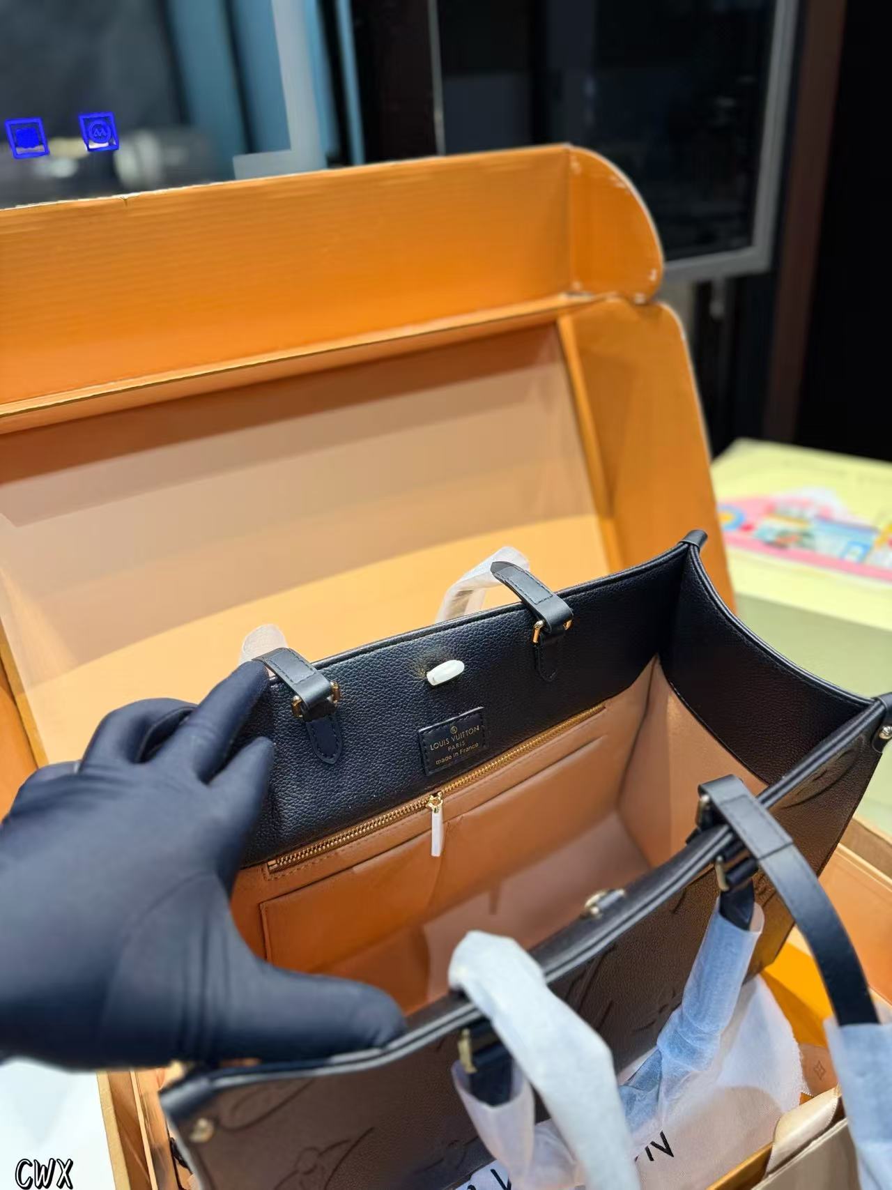 LV Onthegoジャングルトートバッグ【50％割引+送料無料】