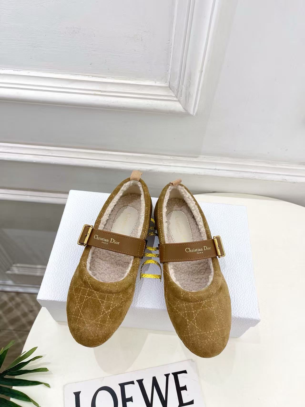 DIOR 高品質チェック柄ウールフラットシューズ【50%割引+送料無料】