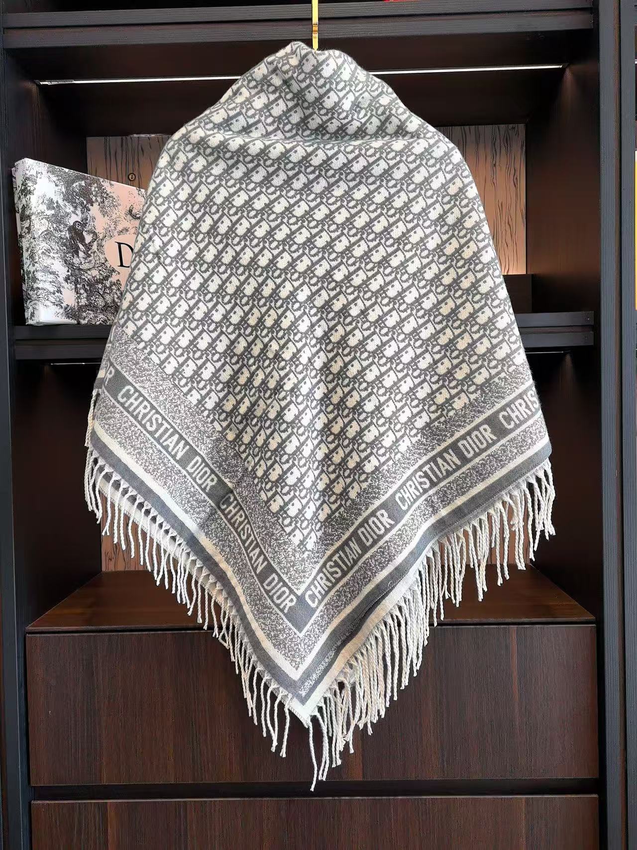 DIOR タッセルプリント カシミアブランケット【50％割引+送料無料】