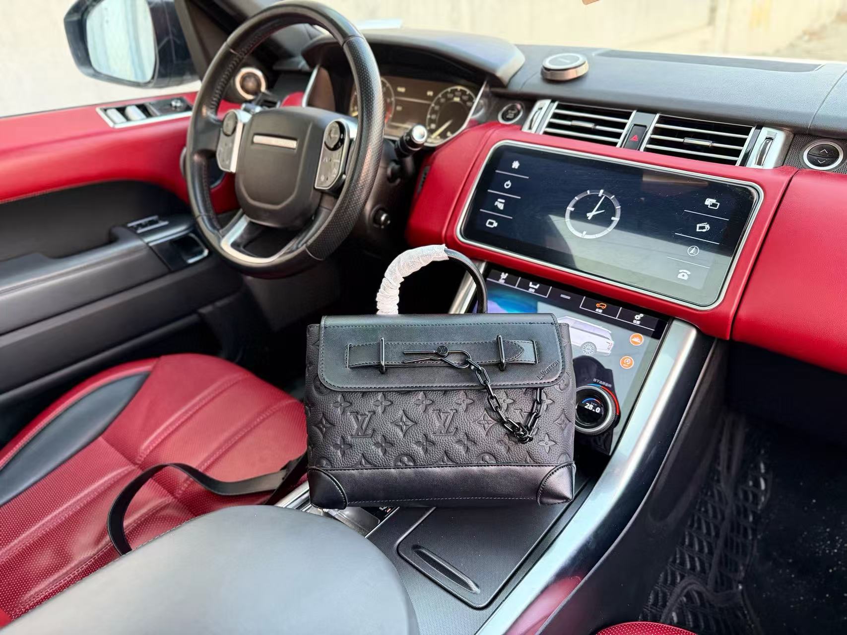 LVチェーンメンズショルダー/クロスボディバッグ【50％割引+送料無料】