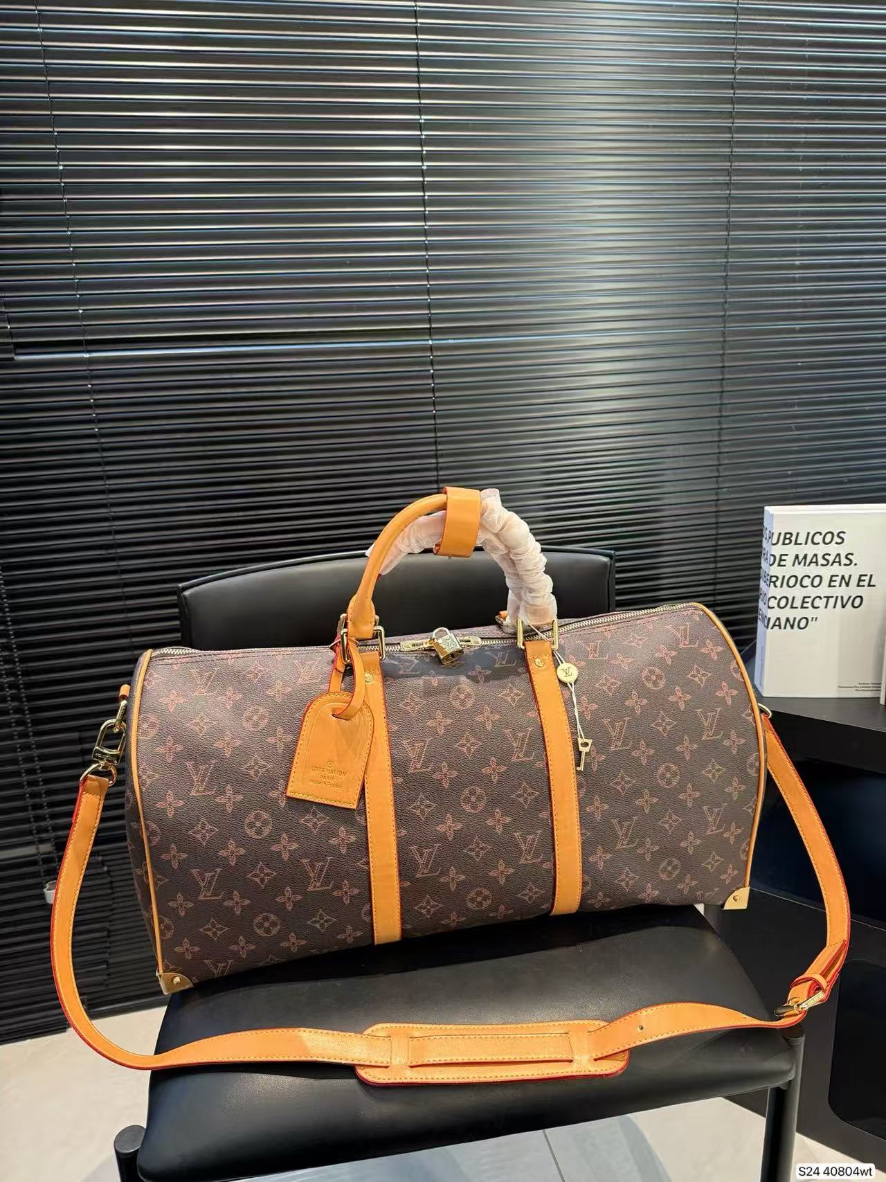 LVプリントトラベルバッグ【50％割引+送料無料】