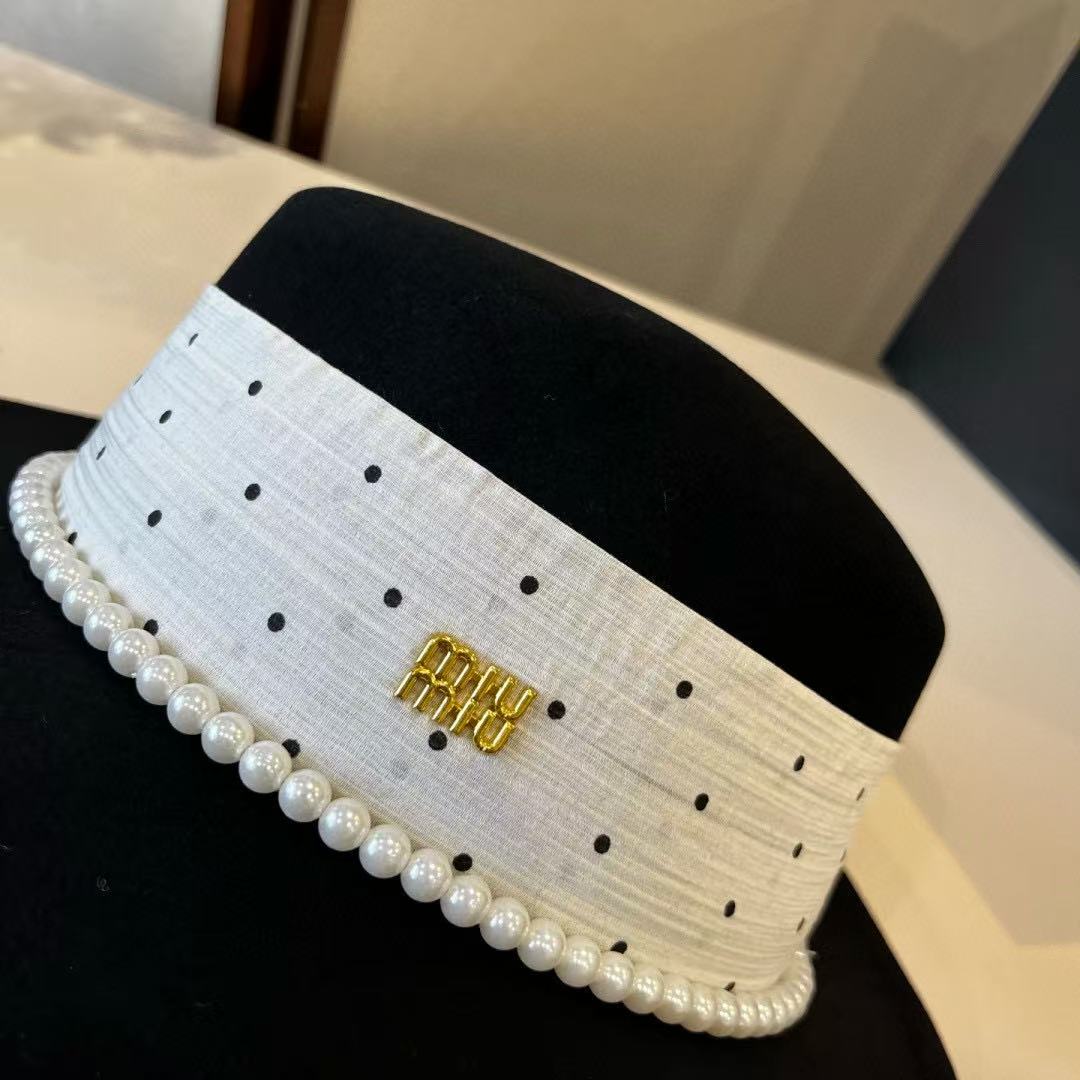 M1UM1U パール ポルカドット フラットトップハット【50％割引+送料無料】