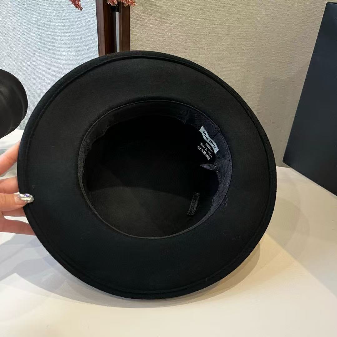 M1UM1U パール ポルカドット フラットトップハット【50％割引+送料無料】