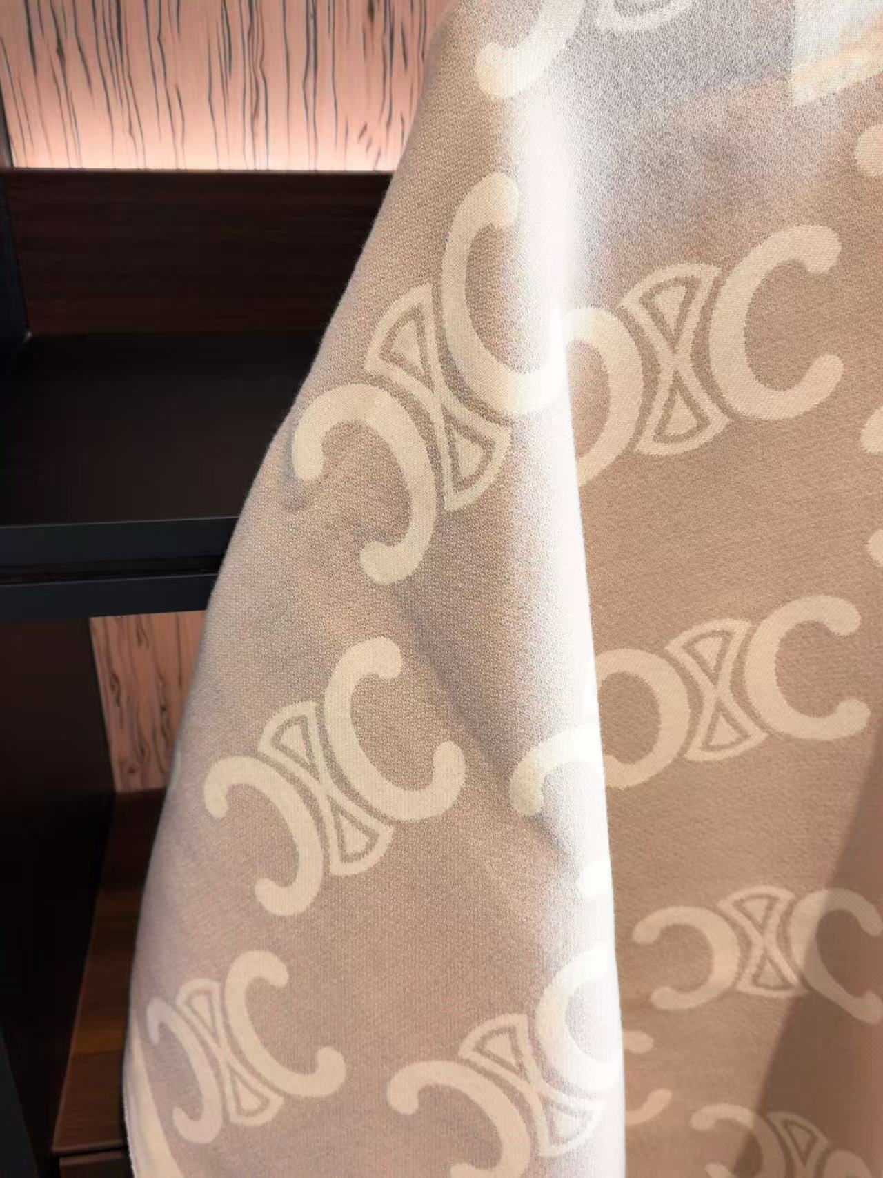 CEL1NE 凱旋門 カシミア スカーフ【50％割引+送料無料】