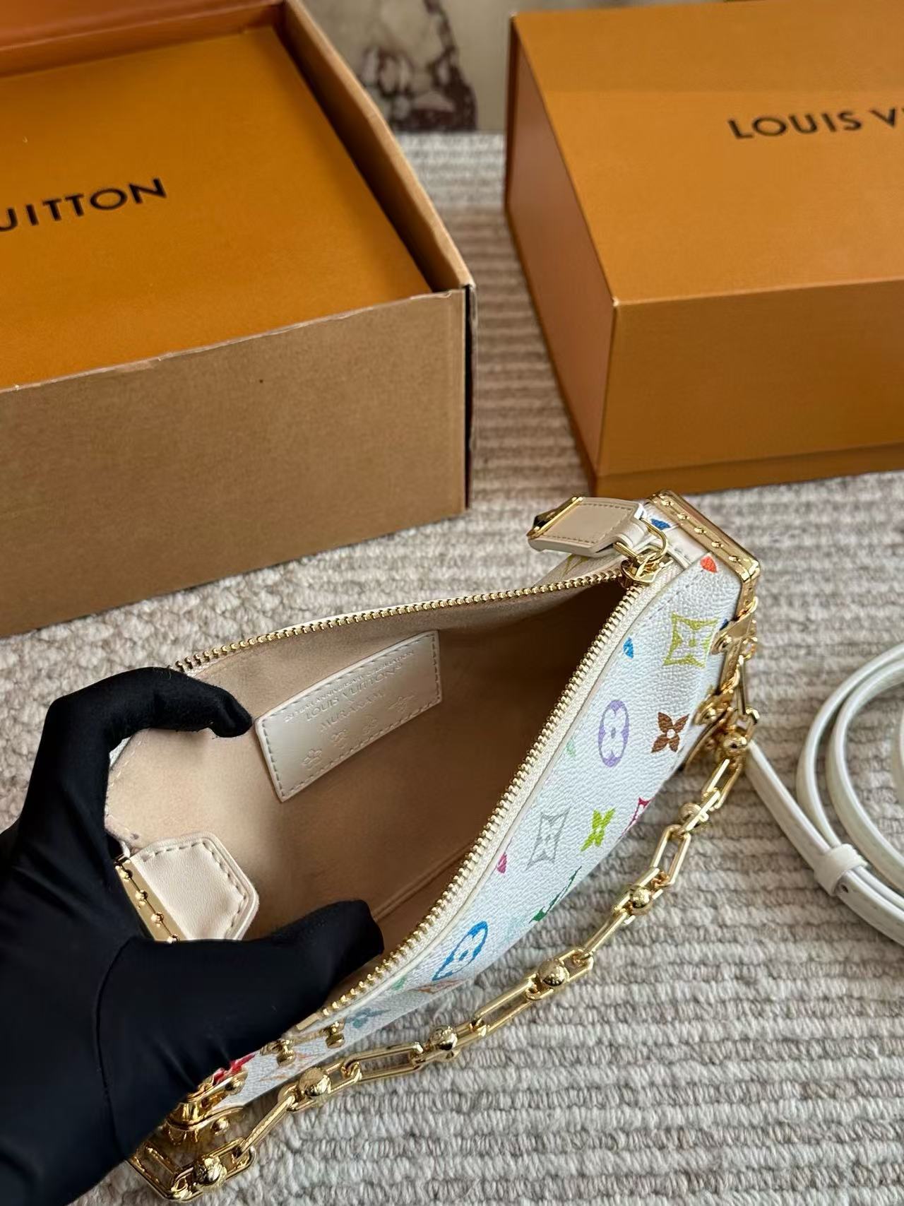 LV Side trunkチェーンバッグ【50％割引+送料無料】