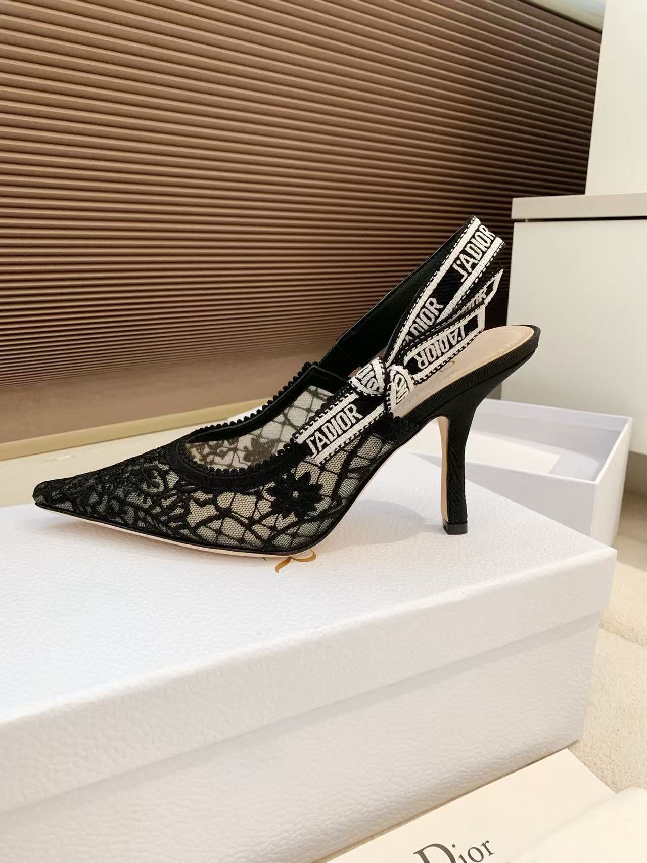 DIORの高品質レースハイヒール【50%割引+送料無料】