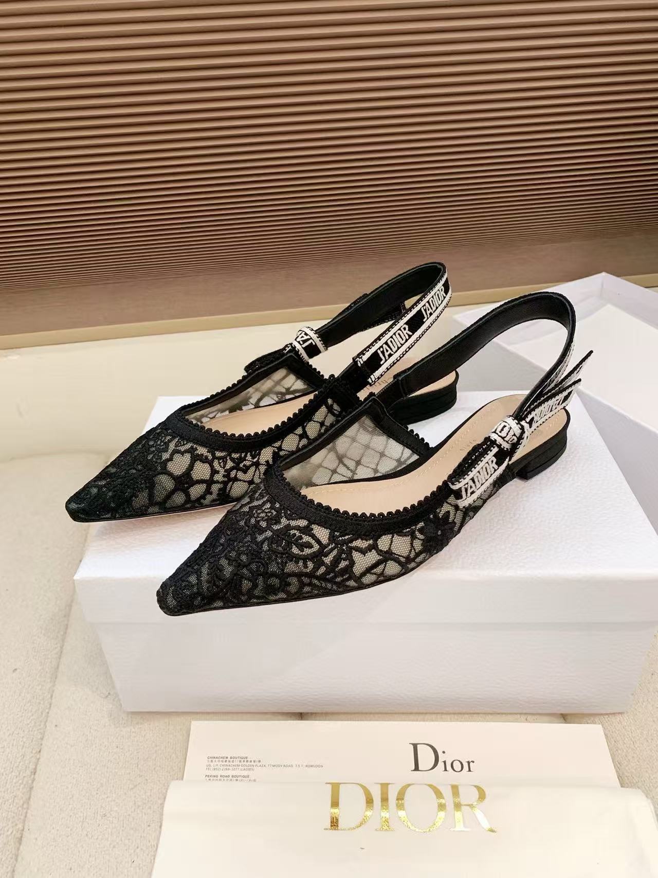 DIORの高品質レースフラットシューズ【50％割引+送料無料】