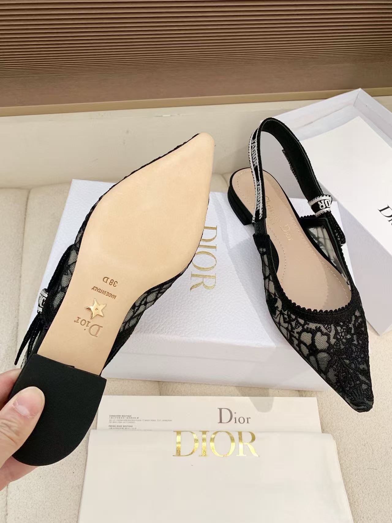 DIORの高品質レースフラットシューズ【50%割引+送料無料】