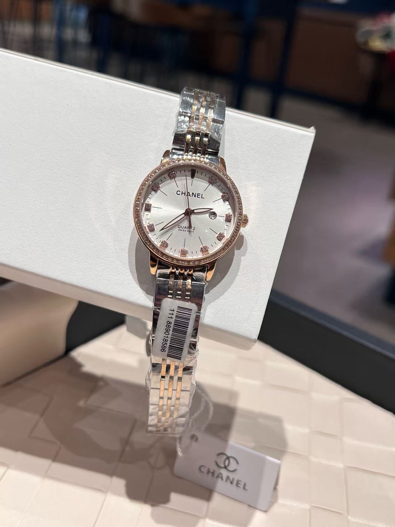 CHANE1 ダイヤモンド ステンレススチール レディースウォッチ【50%割引+送料無料】