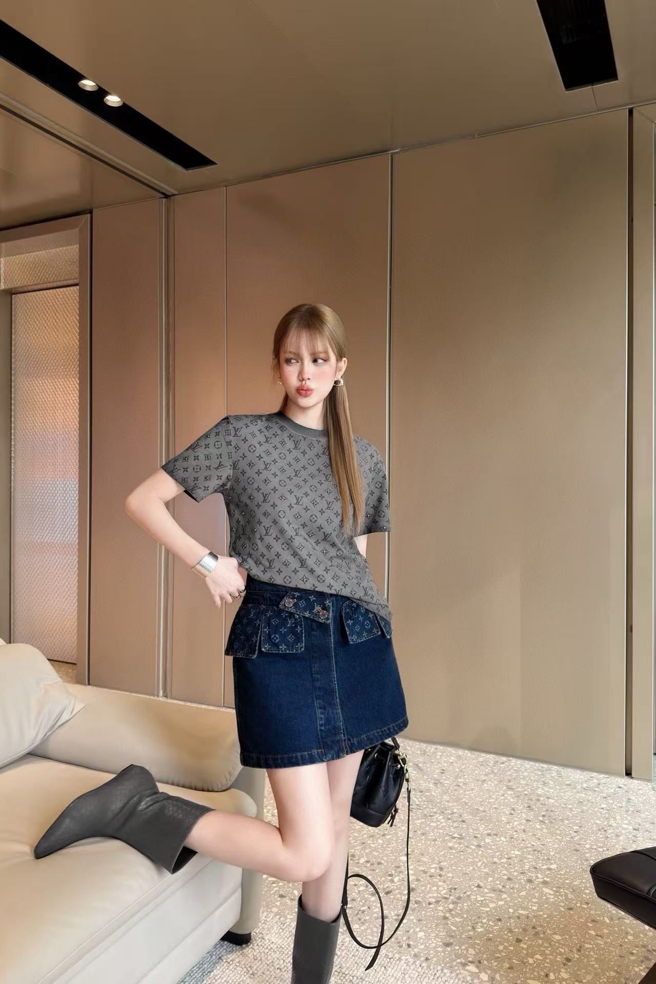 LVプリントTシャツ【50％割引+送料無料】