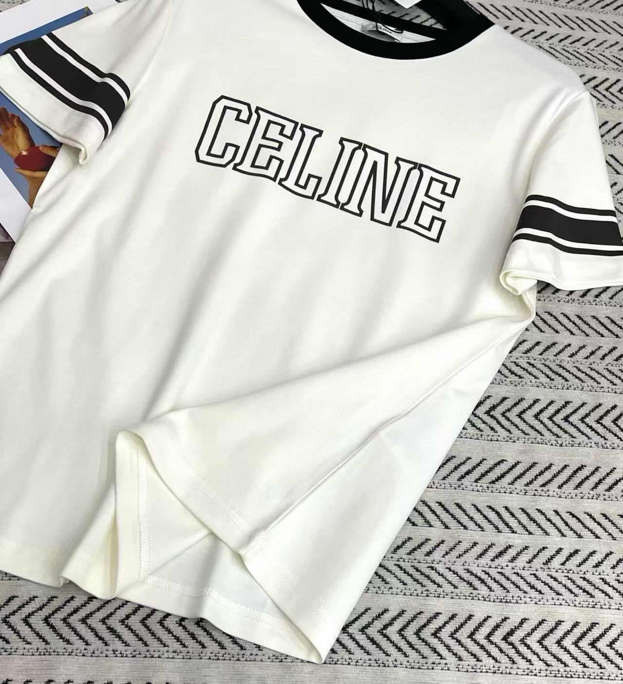CEL1NE ブラック＆ホワイト カラーブロック レター Tシャツ【50％割引+送料無料】