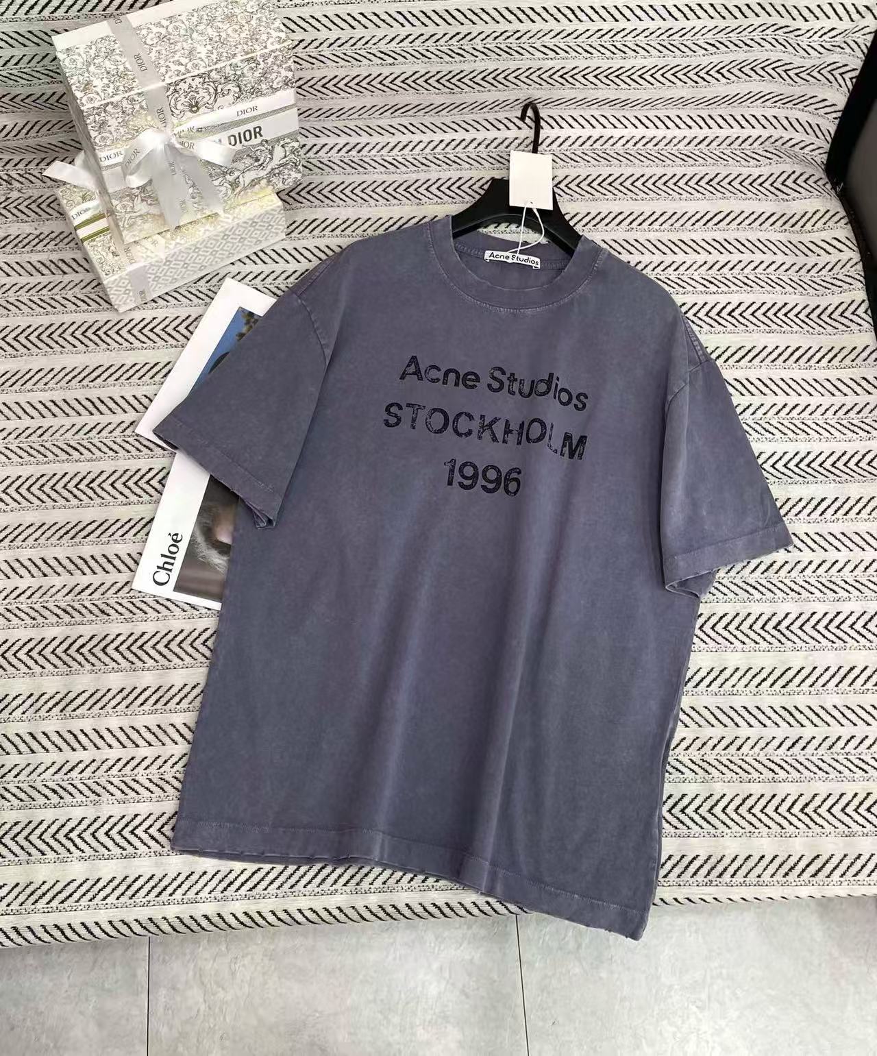 Acne StudiosレターTシャツ【50％割引+送料無料】