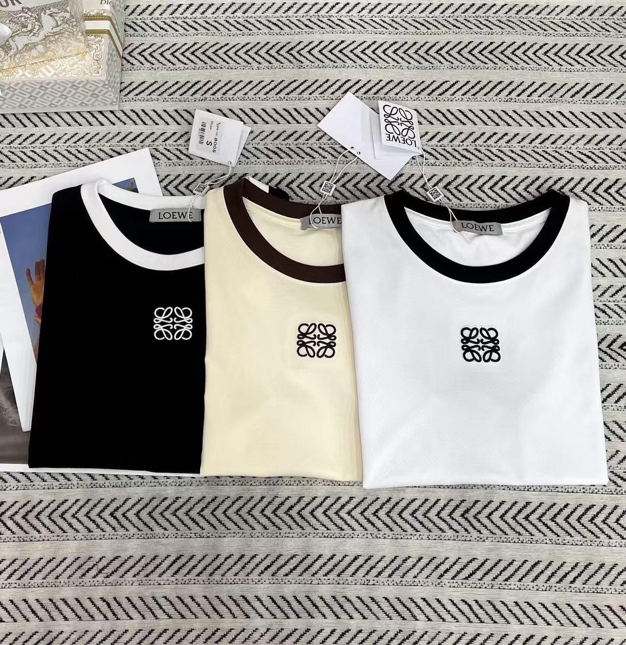 L0WEW 刺繍ロゴ カラーブロック Tシャツ【50%割引+送料無料】