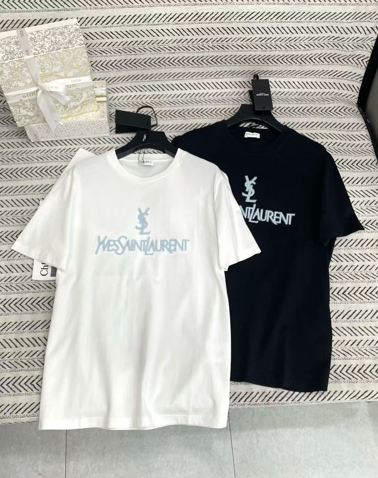 YSL フロッキー レター Tシャツ【50％割引+送料無料】