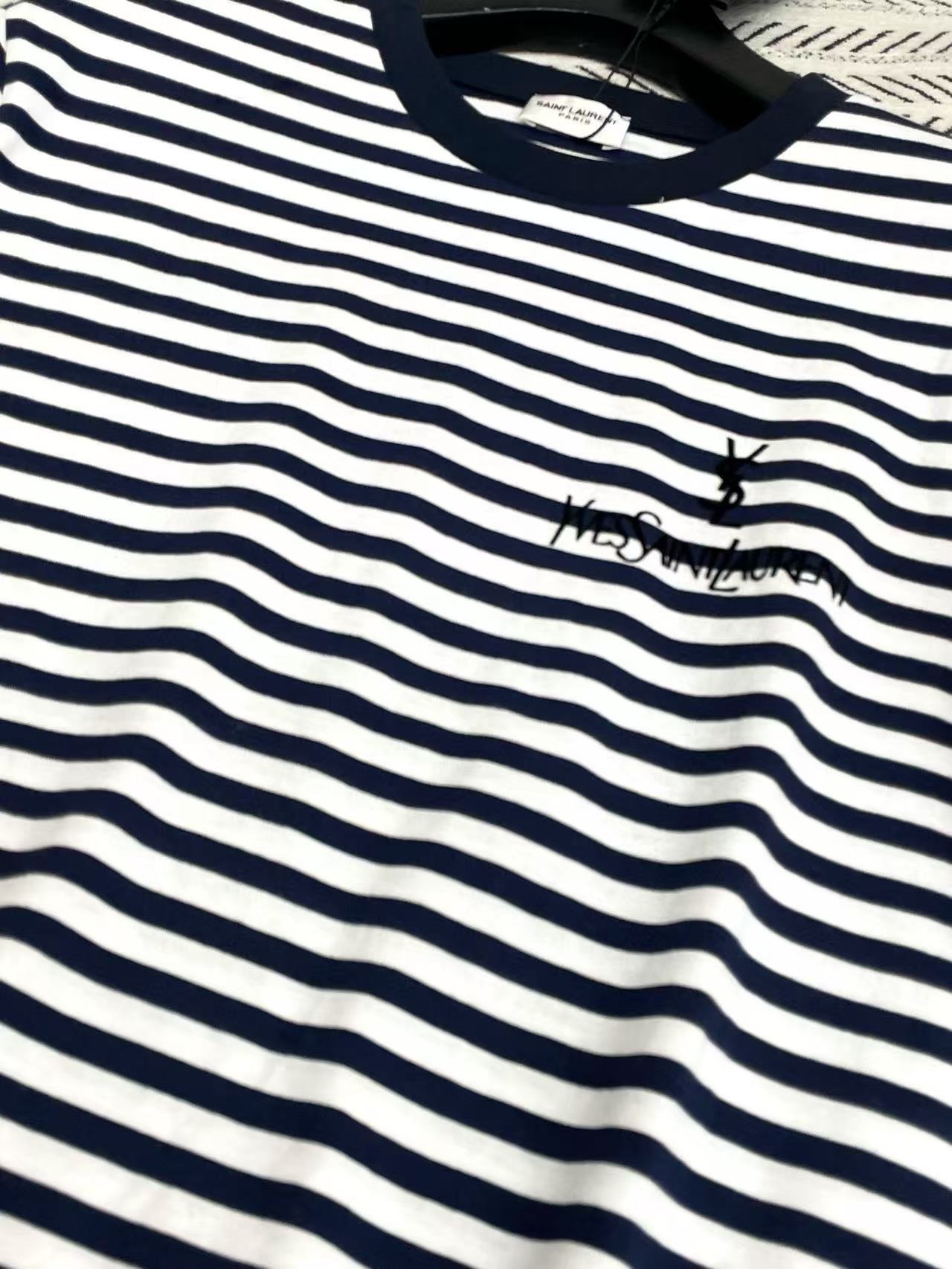 YSL ストライプ フロック レター Tシャツ【50%割引+送料無料】