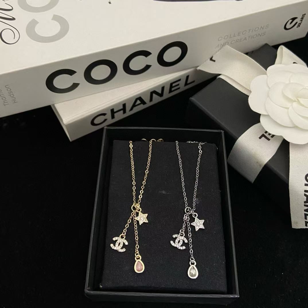 CHANE1 ダブルC ファイブポインテッドスター パールネックレス【50％割引+送料無料】