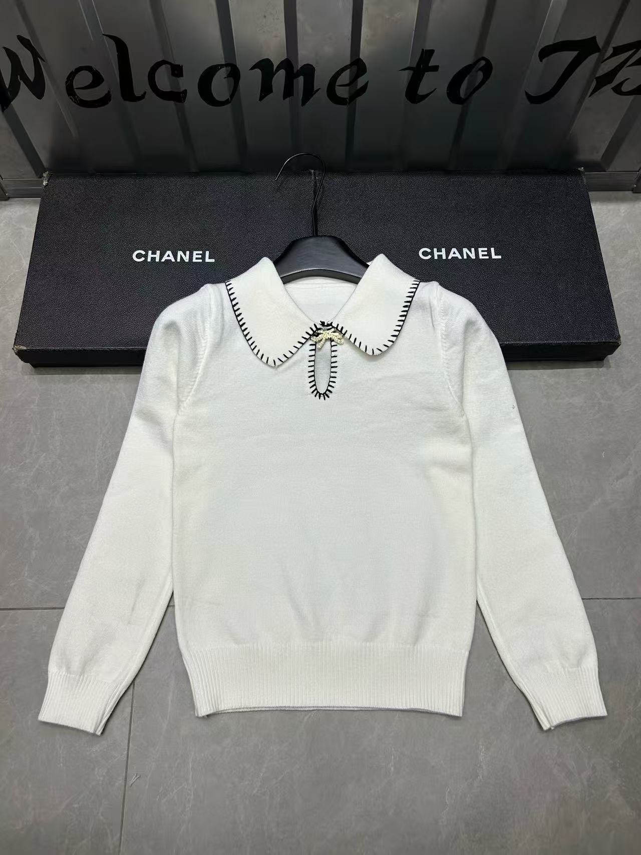 CHANE1 ボウタイカラーウールセーター【50％割引+送料無料】