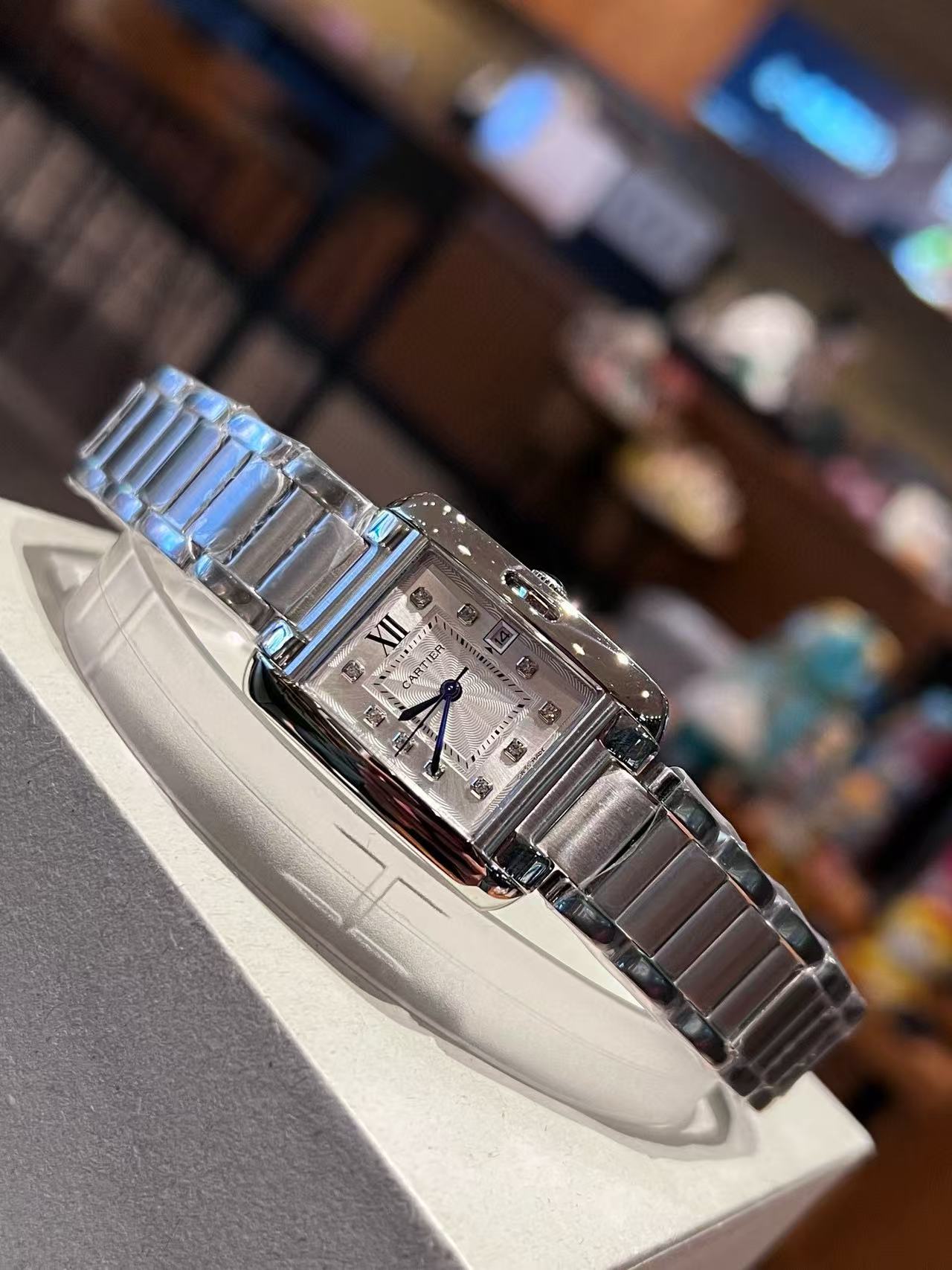 CART1ER タンク スチールストラップウォッチ【50％割引+送料無料】