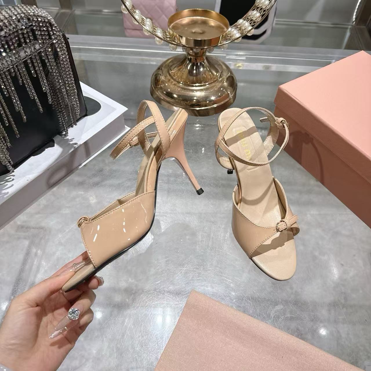 CHANE1 高品質シンプルピープトゥハイヒール【50％割引+送料無料】