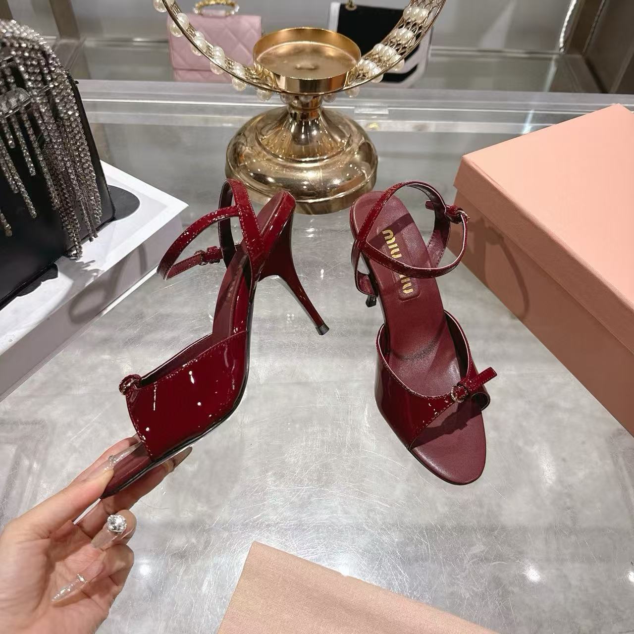 CHANE1 高品質シンプルピープトゥハイヒール【50％割引+送料無料】