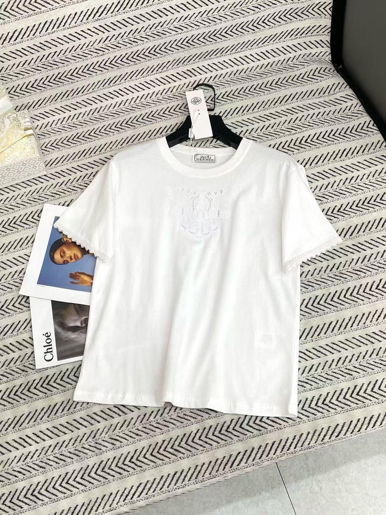 HERME5 刺繍入りTシャツ【50％割引+送料無料】