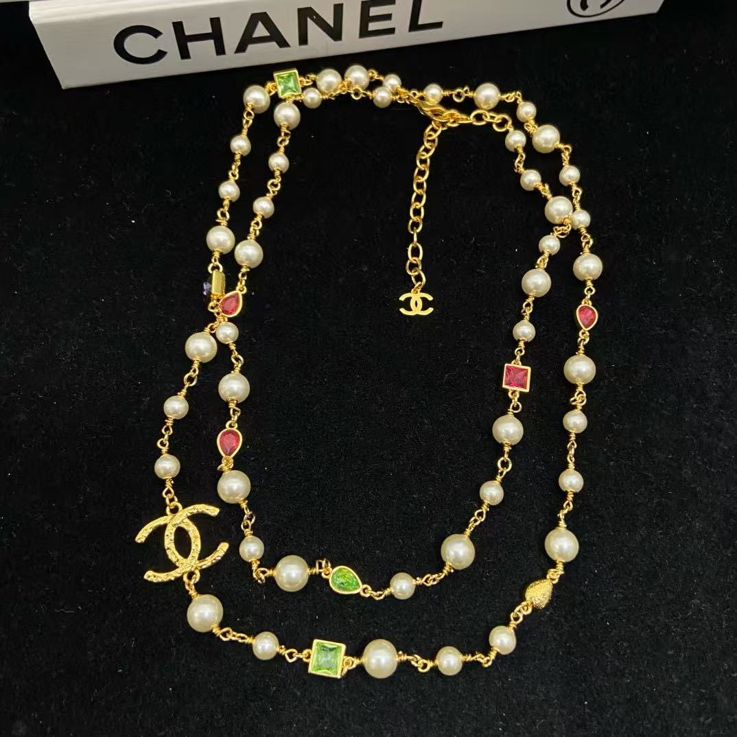 CHANE1 カラーダイヤモンド ダブルC パール セーターネックレス【50%割引+送料無料】