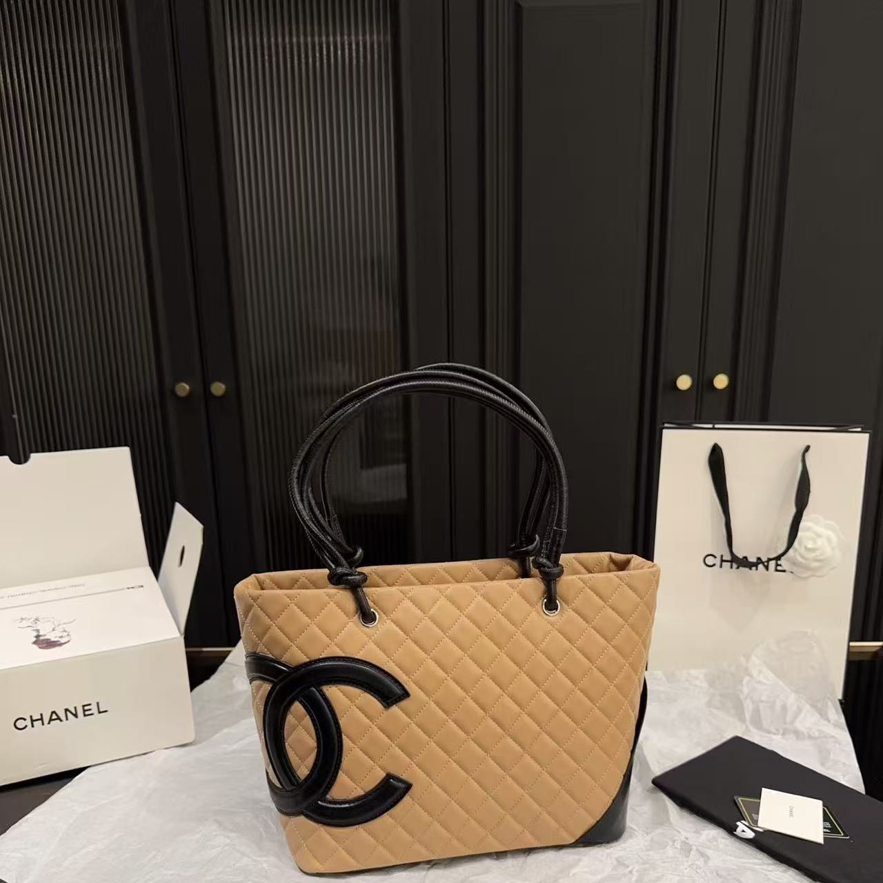 CHANE1 ダブルC チェック柄ショッピングバッグ【50％割引+送料無料】