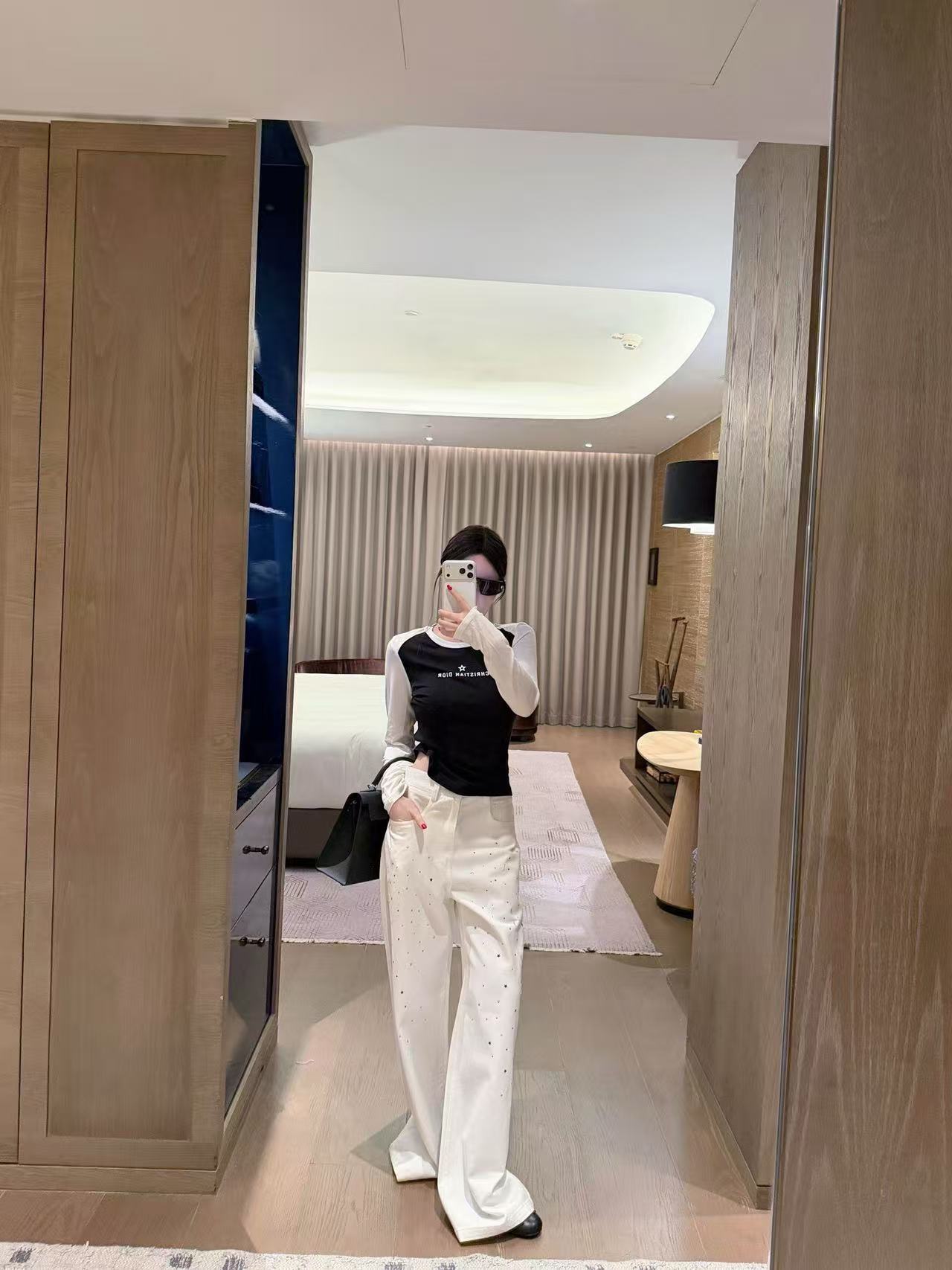 DIOR ファイブポインテッドスター カラーブロック Tシャツ【50％割引+送料無料】