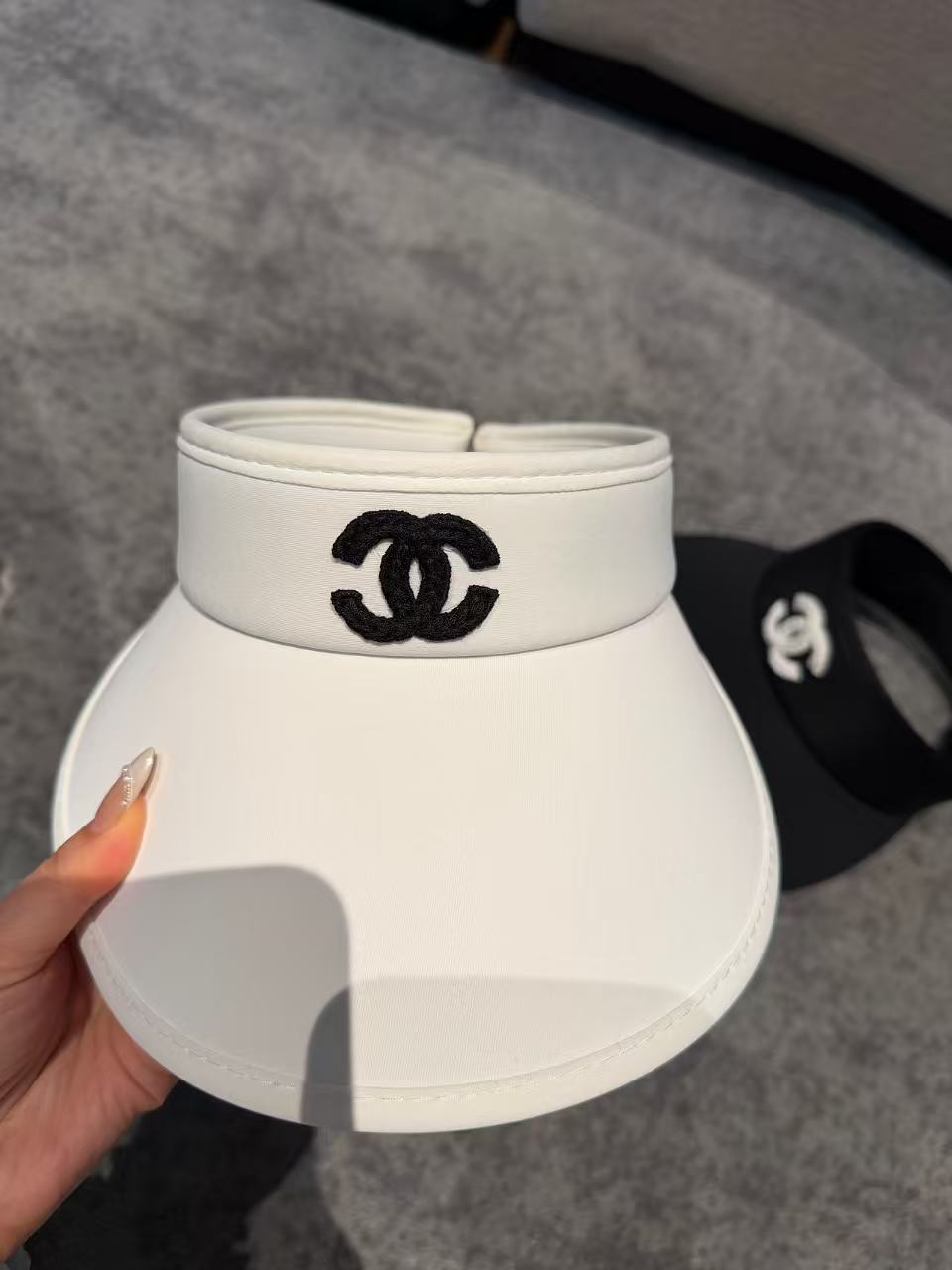 CHANE1 ダブルCバイザーキャップ【50%割引+送料無料】