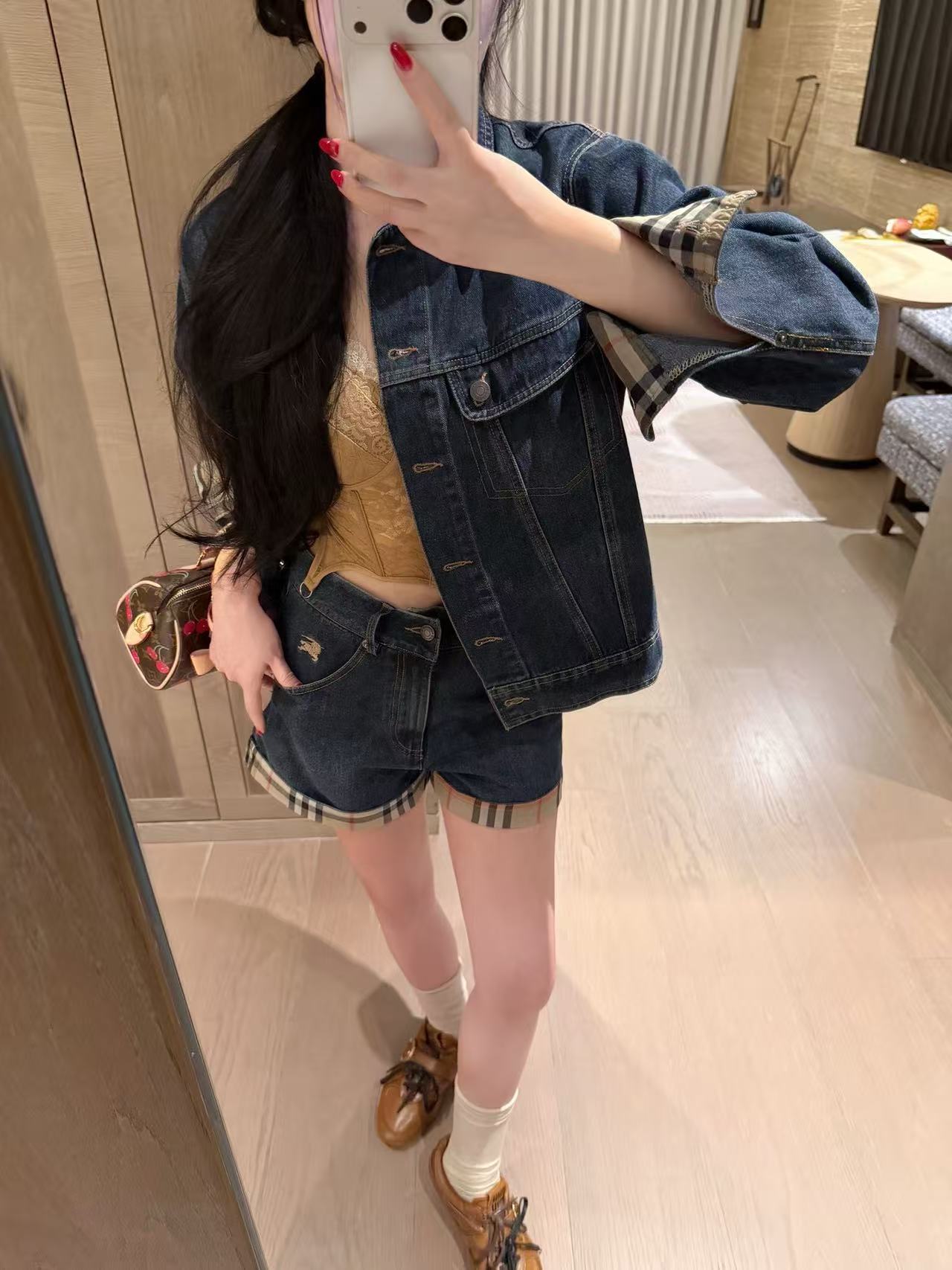 BUR8ERRY デニムジャケット＆ショーツ ツーピースセット【50％割引+送料無料】