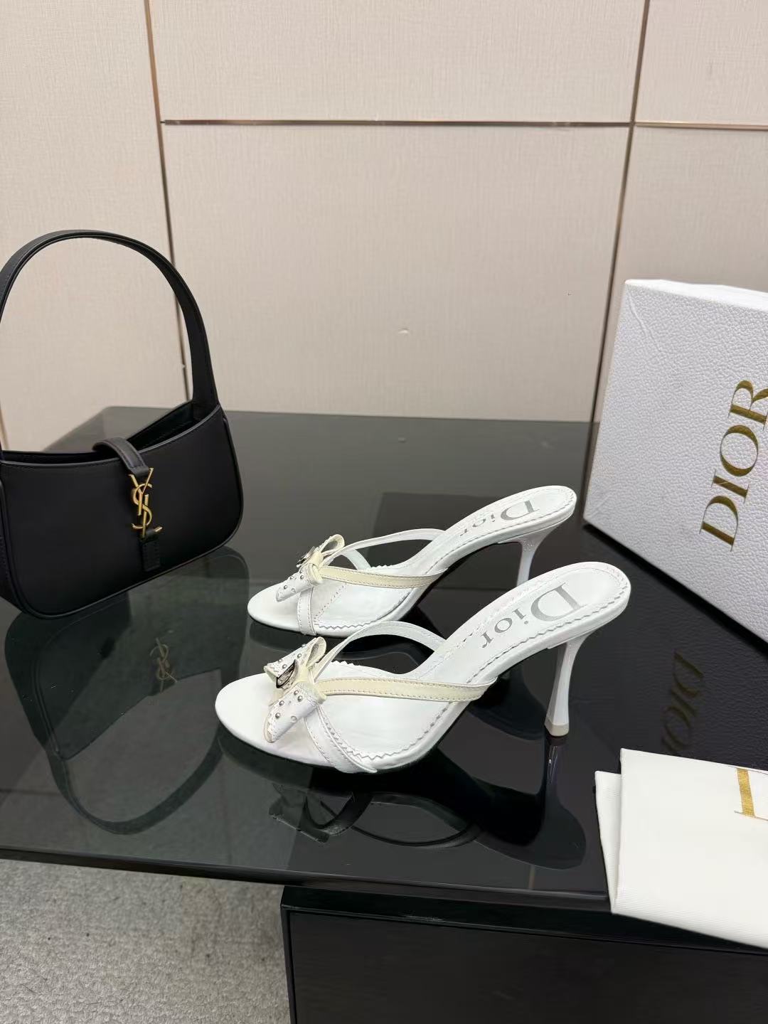 DIOR 高品質ボウタイ ラムスキン ハイヒール【50％割引+送料無料】