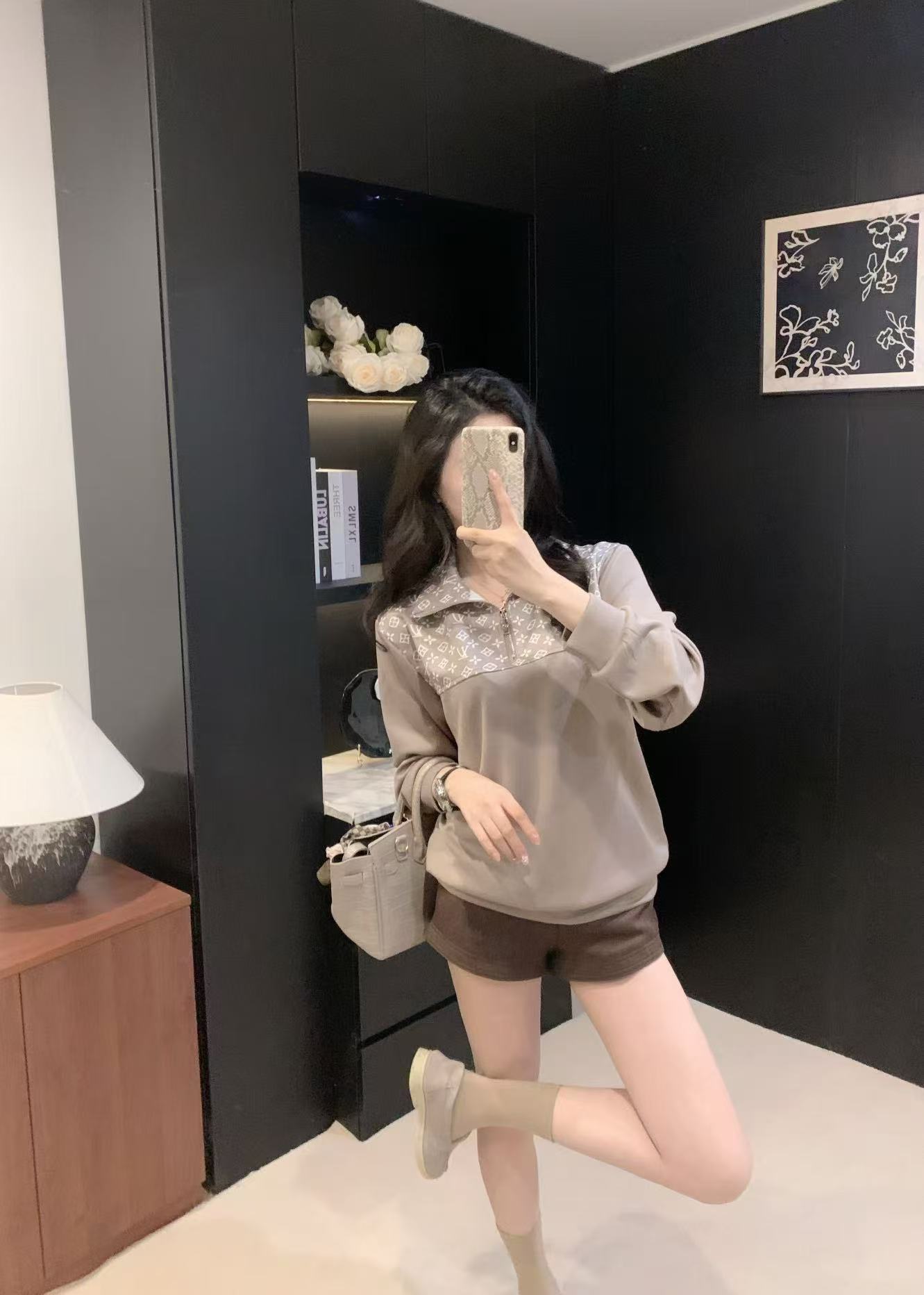 LVスタンドカラーハーフジップスウェットシャツ【50％割引+送料無料】