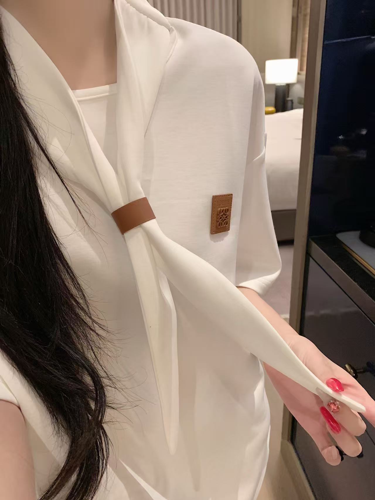 L0WEWレースアップTシャツ【50％割引+送料無料】【50％割引+送料無料】